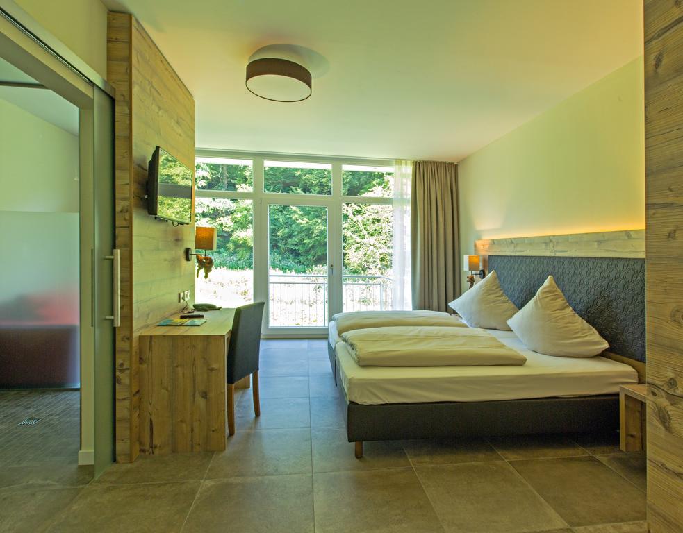 Landhotel Weihermuehle Thaleischweiler-Froschen Δωμάτιο φωτογραφία